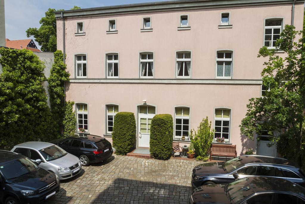Hotel Britz Berlin Exteriör bild